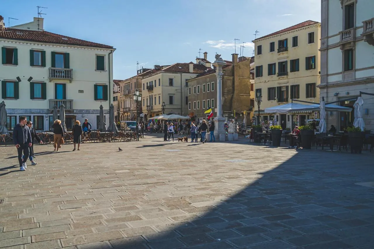 Casetta Stretta Bersaglio Chioggia 0*,  Italia